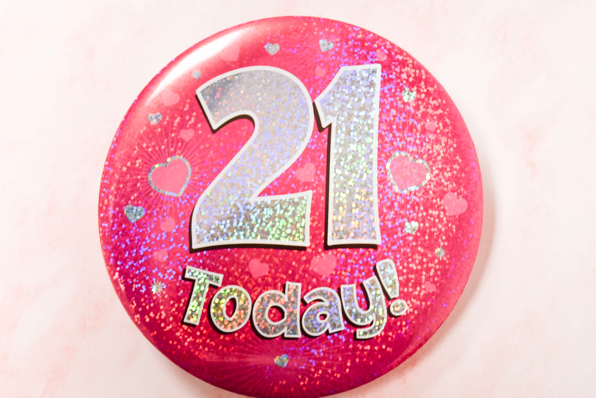 Birthday 21 Pink Badge