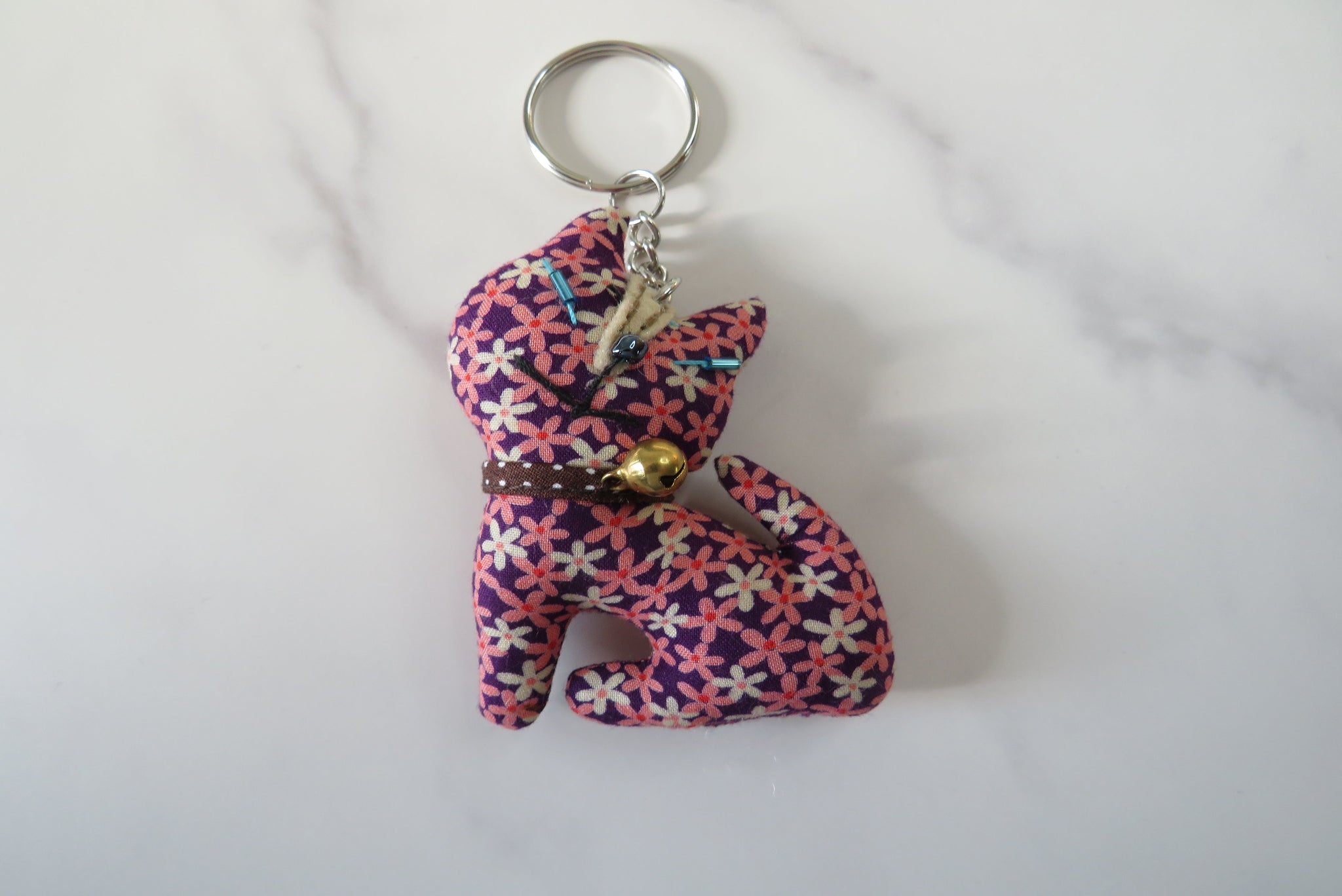 fabric cat keyring pink with flower print