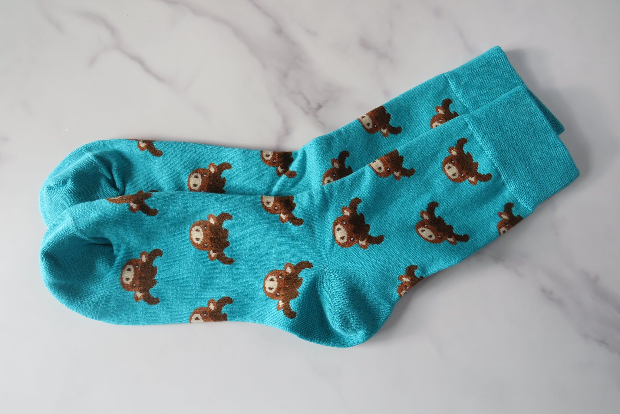 blue women's highland cow socks